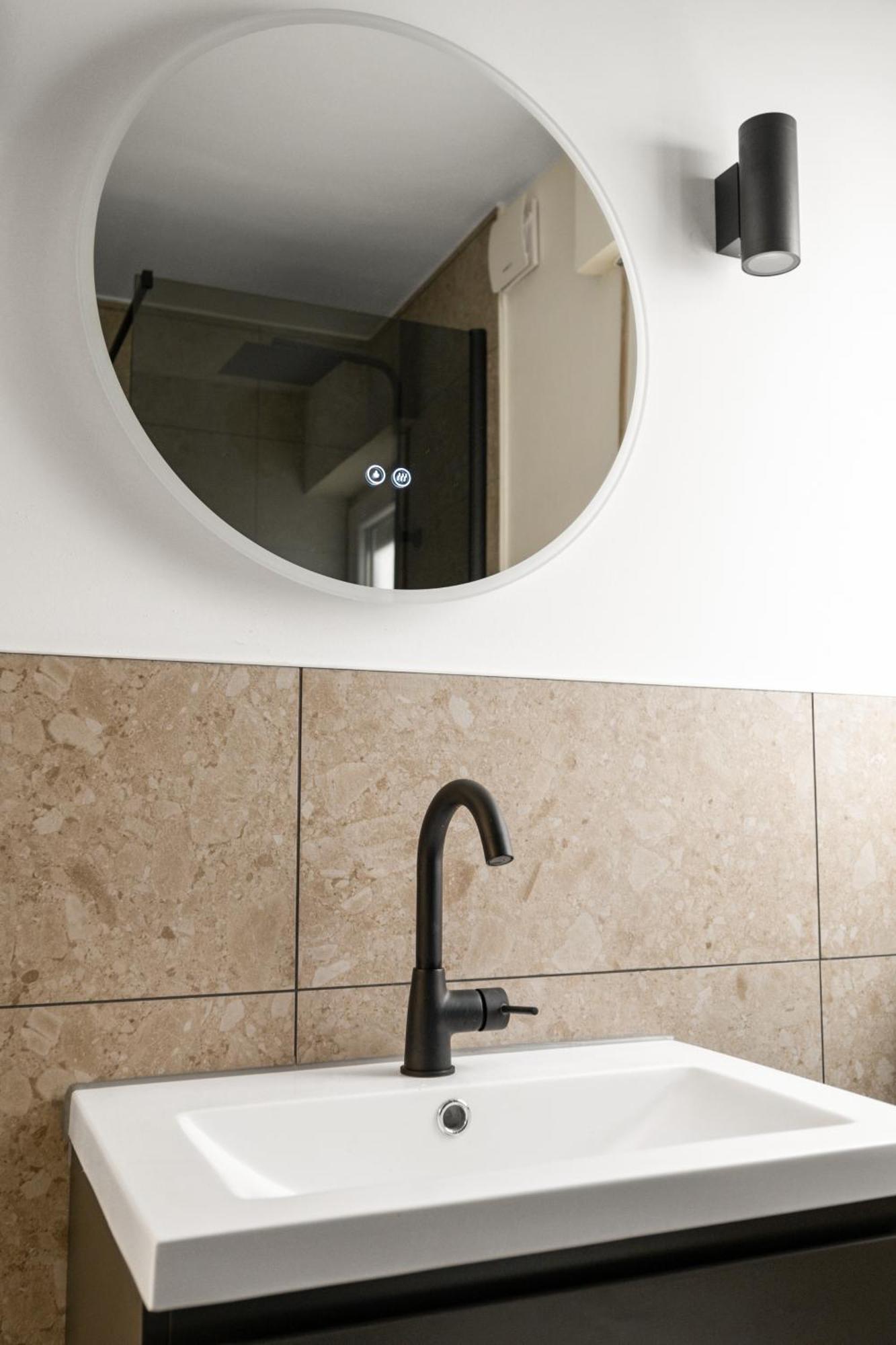 Business Apartments Talheim エクステリア 写真